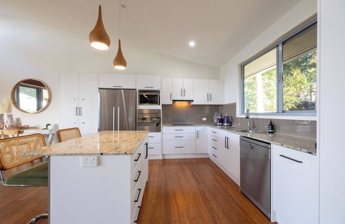 Yandina Creek House | Hinterland Dreamers Poolside Retreat ~ 20% OFF for first 3 bookings received!