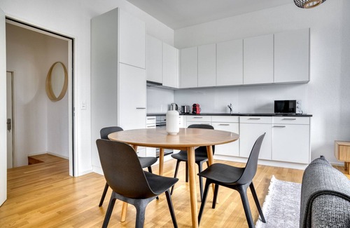 Langstrasse Apartment | Hip Langstrasse 2.5 Room w/Storage & W/D, 2 min to Market, by Blueground