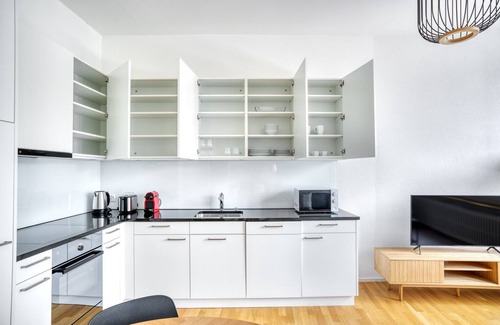 Langstrasse Apartment | Hip Langstrasse 2.5 Room w/Storage & W/D, 2 min to Market, by Blueground