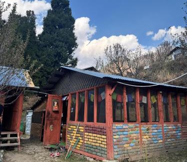 Kullu House | Hippy Hyde Kalga