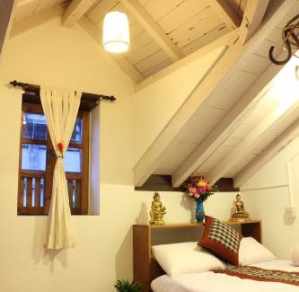 Lalitpur Bed & Breakfast | Hiranya Guest House