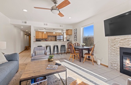 Frisco Condo | Hirvi Kota - Mountainside Corner Unit Condo
