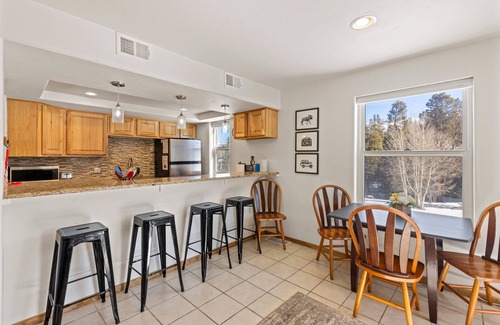Frisco Condo | Hirvi Kota - Mountainside Corner Unit Condo