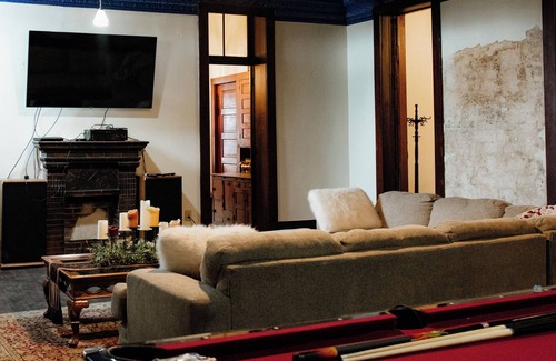 Corry Apartment | Historic 3-bedroom downtown apartment with WiFi, AC in peaceful Corry