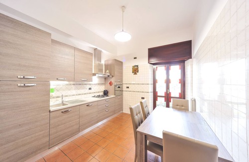 Esquilino Apartment | Historic Center - Luxury Holiday Home - Termini Station - Colosseum - 6 pax -120 m