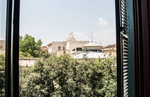 Esquilino Apartment | Historic Center - Luxury Holiday Home - Termini Station - Colosseum - 6 pax -120 m