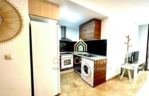 Sant Francesc Apartment | Historic Downtown Flat next to Central Market, walking distance to everything.