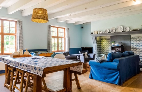 Damme Other | Historic Farmhouse in the middle of polder landscape, Damme