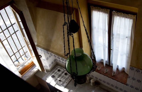San Pietro in Bossolo Villa | Historic home in the heart of Chianti Villa Fillinelle suite Naldini