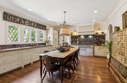 Leipers Fork House | Historic Leiper's Fork Inn