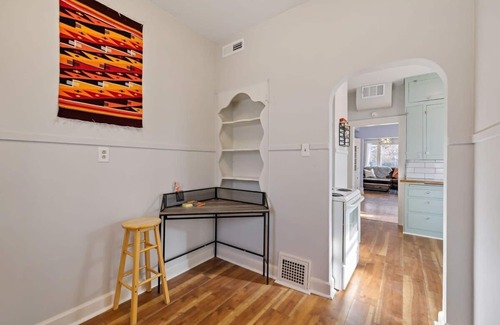 Central City House | Historic SLC Trolley Square 2 bd Home