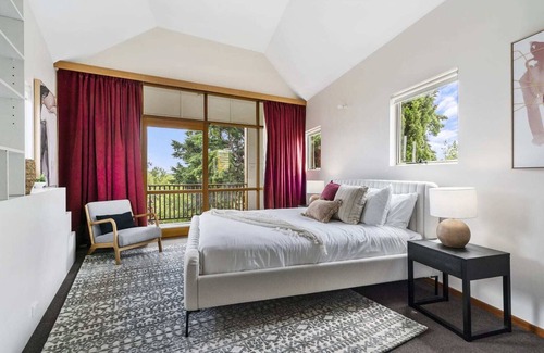 New Town House | Historic Toll House in a prime spot near the CBD