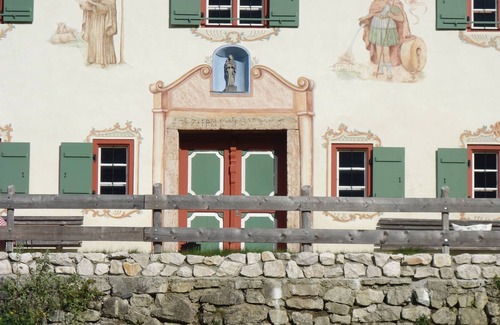 Schleching House | Historical holiday home (farm) with indoor pool