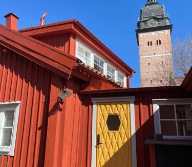 Strangnas Apartment | Historical idyll from the 17th century