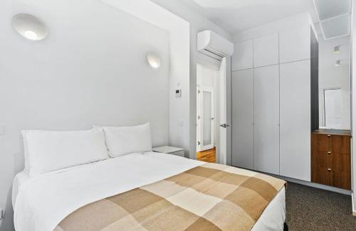 Hobart Central Business District Apartment | Historical Victoria Tavern Three