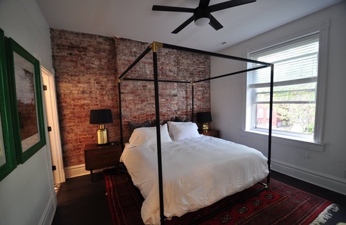 Tower Grove East Apartment | Historically renovated Tower Grove 2 Bed / 2 Bath Apartment