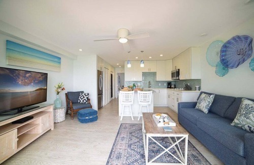 Honokowai Condo | HN 105 OceanFront 1BD w Lanai AC Steps from Beach