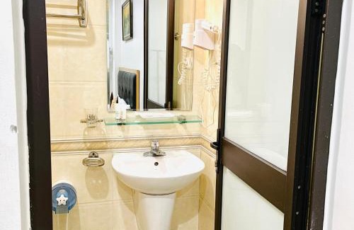 Ha Dong Hotel | Hoàng Gia Hotel