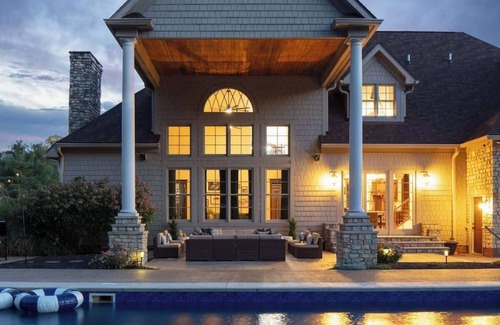 Logan House | Hocking Hills Retreat