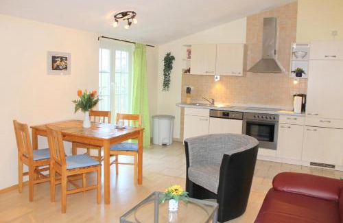 Riepsdorf Apartment | "Hof Triangel - Whg 1" - Bauernhofurlaub