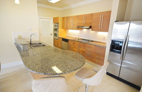Sandy Lane House | Holetown Hideaway with pool and beach access