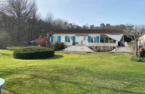 Saint-Georges-de-Montclard House | Holiday home in Périgord