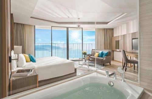Tran Phu Beach Apartment | Holi Panorama Condotel