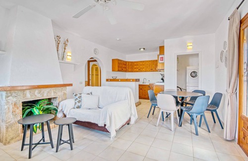 Benitachell House | Holiday Home 'Amor Supremo' with Mountain View, Wi-Fi and Air Conditioning