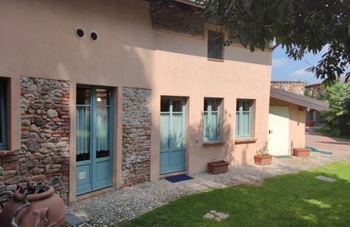 Vaprio d'Agogna Apartment | Holiday apartment Vaprio d'Agogna for 1 - 4 persons with 2 bedrooms - Castle
