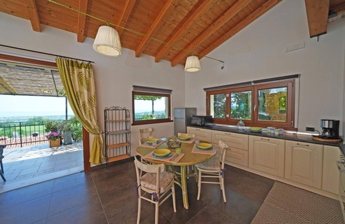 Castello Apartment | Holiday apartment Puegnago sul Garda for 1 - 6 persons with 2 bedrooms - Holiday apartment