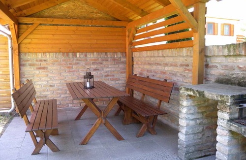 Balatonboglar Apartment | Holiday apartment only 30 meters from the beach