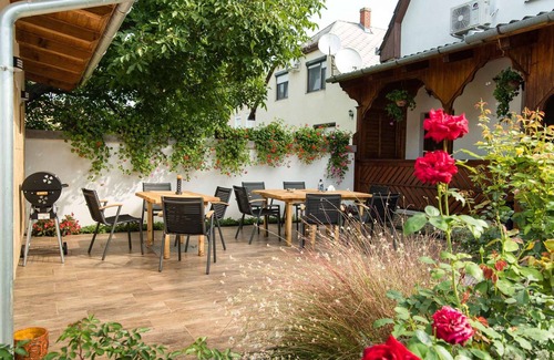 Balatonkeresztur Apartment | Holiday apartment with air conditioning, pool, WiFi