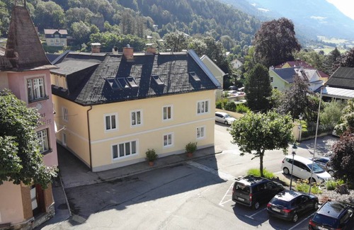 Obervellach Apartment | Holiday apartment in town centre