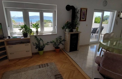 Kastel Sucurac Apartment | Holiday apartment Kaštel Sućurac for 1 - 4 persons with 2 bedrooms - Holiday apartment in one or mul