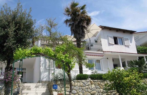 Rab Apartment | Holiday apartment Beautiful view of the harbor and old town