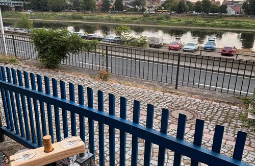 Meissen Apartment | Holiday Apartment 'Blaue Maus' with Lake View, Shared Terrace and Private Garden
