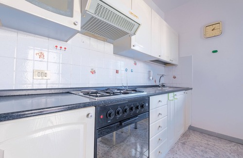 Canneto Apartment | Holiday Apartment "Case Vacanza Armando Mono Lipari" near Beach with Balcony & Wi-Fi