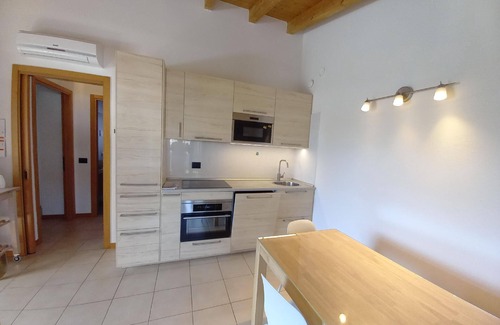 Colà Di Lazise Apartment | Holiday apartment Colà for 1 - 7 persons with 3 bedrooms - Holiday apartment