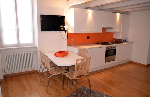 Como City Centre Apartment | Holiday apartment Como for 1 - 2 persons with 1 bedroom - Holiday apartment in one or multi-family h