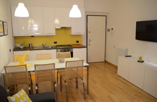 Como City Centre Apartment | Holiday apartment Como for 1 - 4 persons with 1 bedroom - Holiday apartment in one or multi-family h