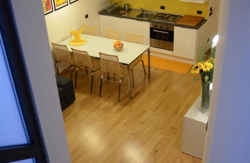 Como City Centre Apartment | Holiday apartment Como for 1 - 4 persons with 1 bedroom - Holiday apartment in one or multi-family h