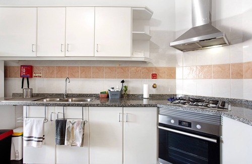 Canico Apartment | Holiday Apartment 'Fénix Garajau' with Sea View, Balcony & Wi-Fi