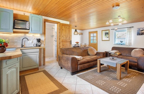 Trent Apartment | Holiday Apartment 'Ferienhaus Struve' with Private Garden