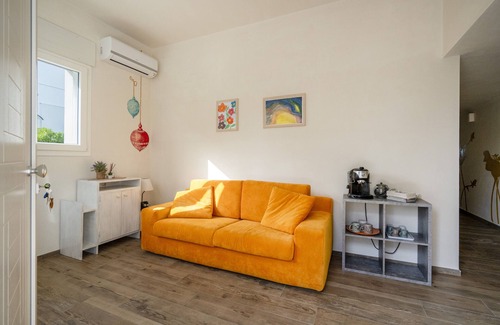 Savelletri Apartment | Holiday Apartment "Gufo Di Mare - Giallo" with Sea View, Private Terrace