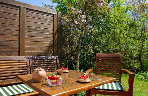 Pellworm Apartment | Holiday Apartment - Haus Deichperle