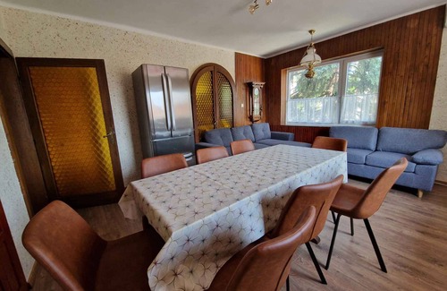 Balatonlelle Apartment | Holiday apartment with air conditioning, terrace and large garden