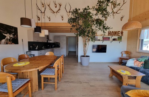 Dietingen Apartment | Holiday Apartment "Hubertus" with Balcony & Wi-Fi