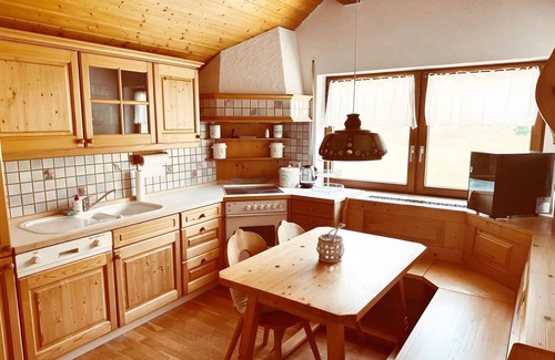 Wieden Apartment | Holiday Apartment 'Im Wiedener Hof' with Mountain View, Balcony and Wi-Fi