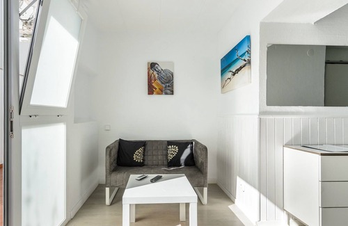 Es Canar Apartment | Holiday Apartment in a Well-Maintained Complex with Wi-Fi and Terrace