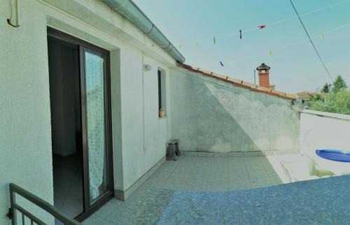 Funtana Apartment | Holiday apartment in Funtana with balcony, air conditioning, WiFi, washing machine 4982-9